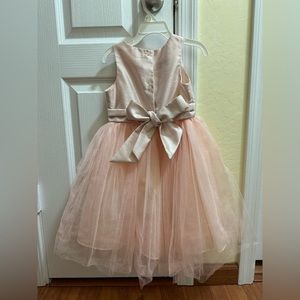 Selling pink girl dress